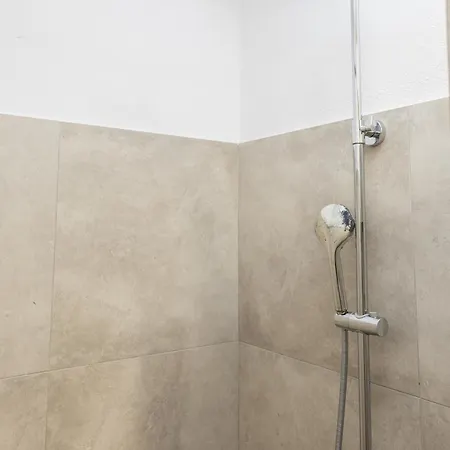Zeusplace Seaside Private And Parking بيت للعطل *